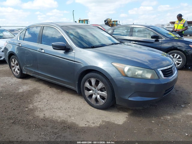 Salvage Honda Accord Image