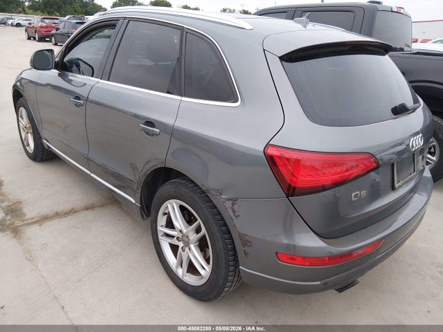 Audi Q5 2.0t Premium
