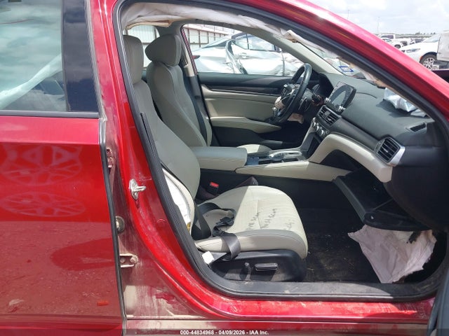 Honda Accord Touring 2.0t