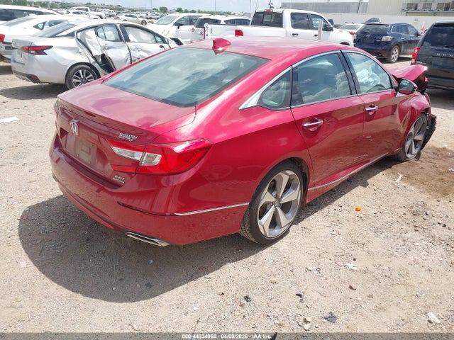 Honda Accord Touring 2.0t