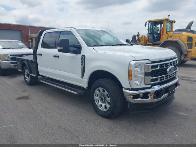 Salvage Ford F-250 Image