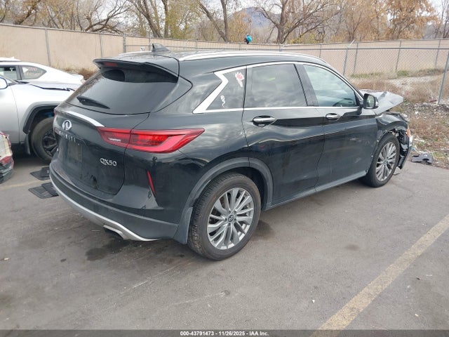 INFINITI Qx Luxe Awd