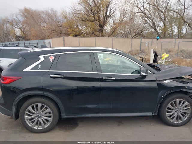 INFINITI Qx Luxe Awd