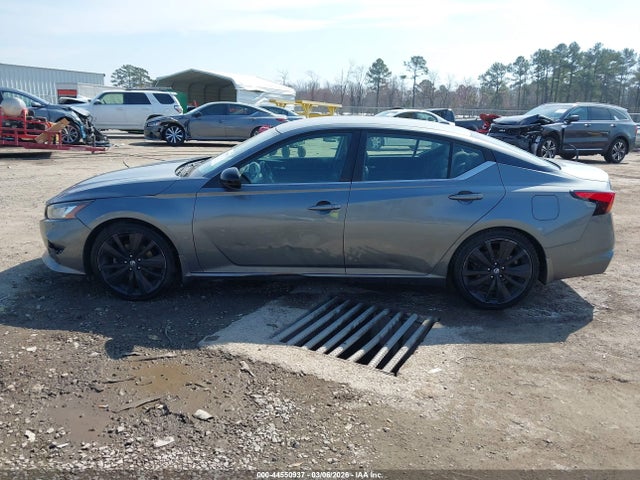 Nissan Altima 2.5 Sr