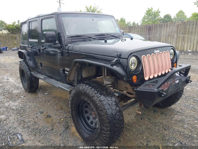 Salvage Jeep Wrangler Image