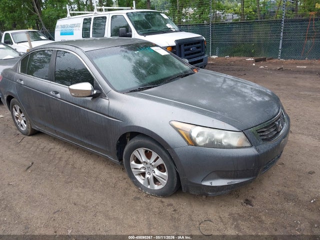 Salvage Honda Accord Image