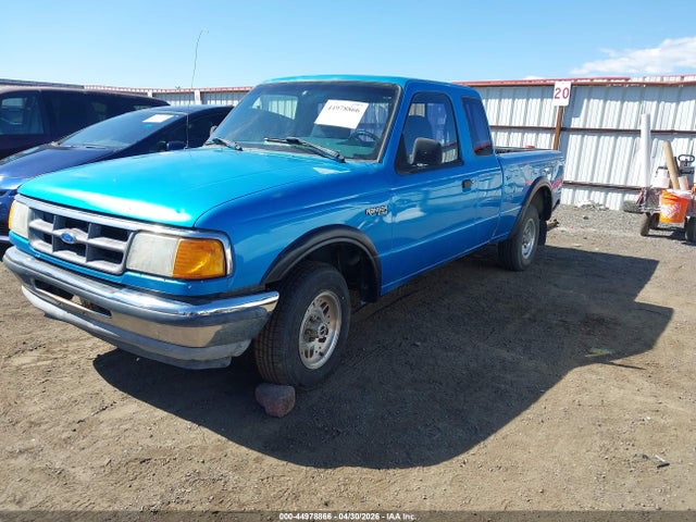 Ford Ranger Super Cab