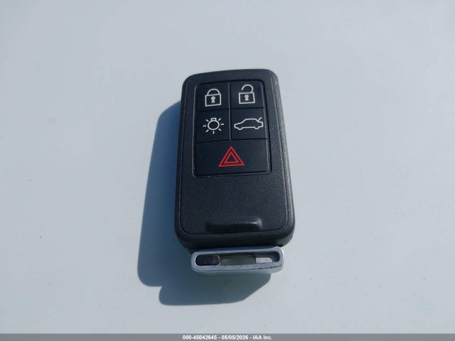 Volvo V70 3.2