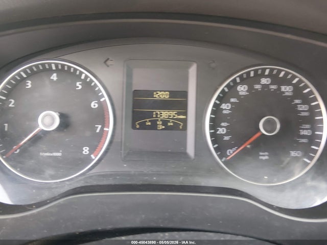 Volkswagen Jetta 1.8t Se