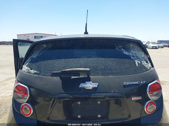 Chevrolet Sonic Lt Auto
