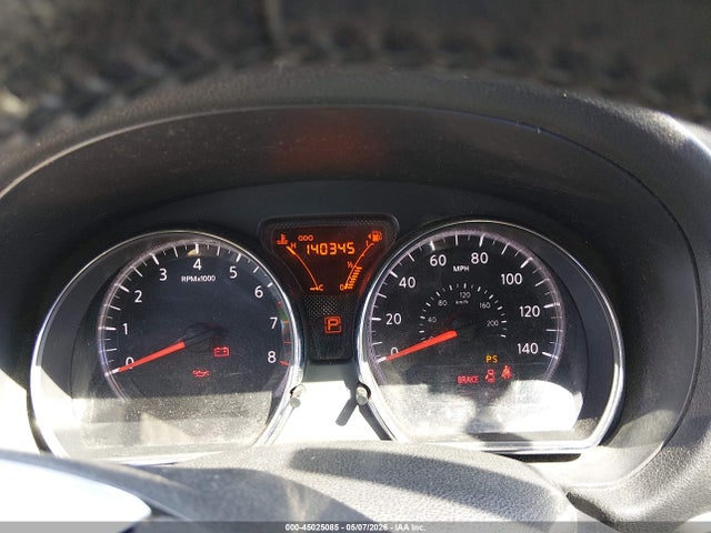 Nissan Versa Sv