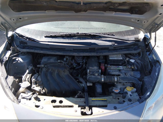 Nissan Versa Sv