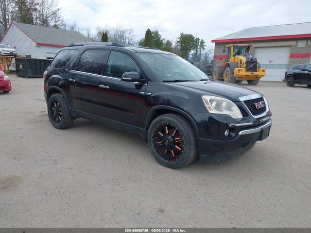 Salvage GMC Acadia Image