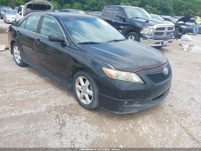 Salvage Toyota Camry Image