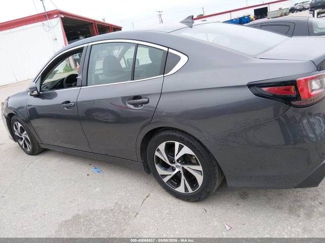 Subaru Legacy Premium