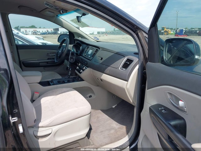 Kia Sedona Lx