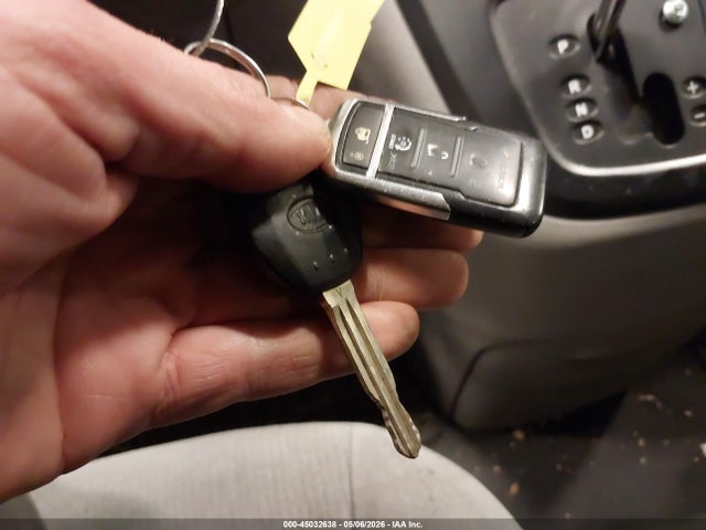 Kia Sedona Lx