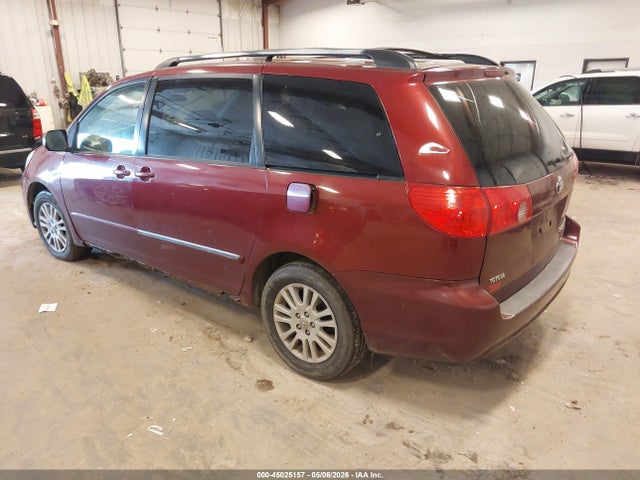 Toyota Sienna Xle