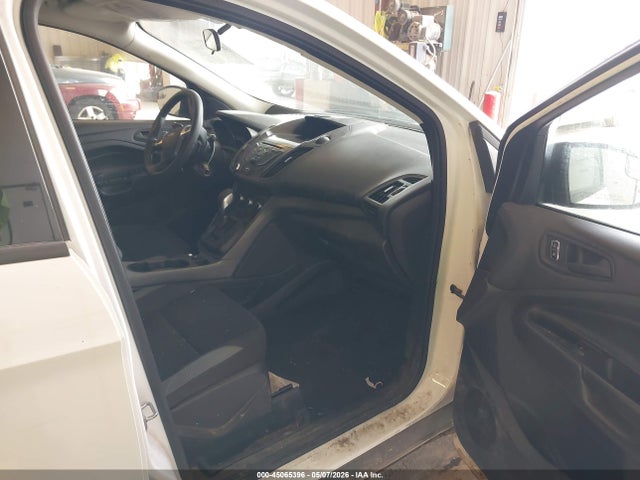 Ford Escape S