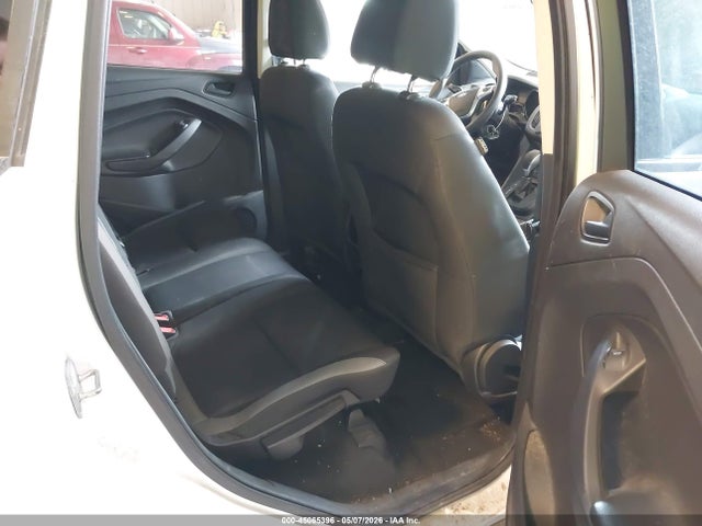 Ford Escape S