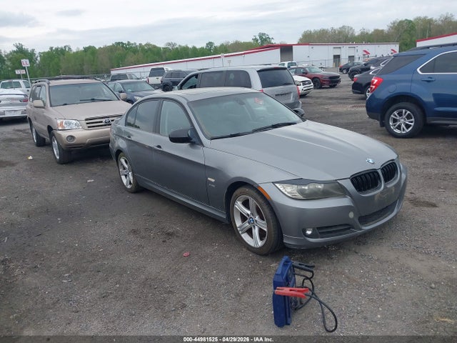 Salvage BMW 3 Series Image