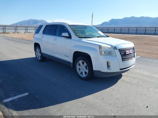 Salvage GMC Terrain Image