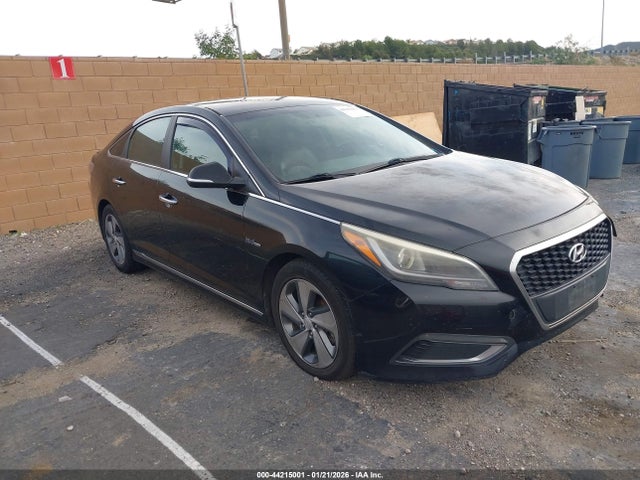 Salvage Hyundai SONATA Image