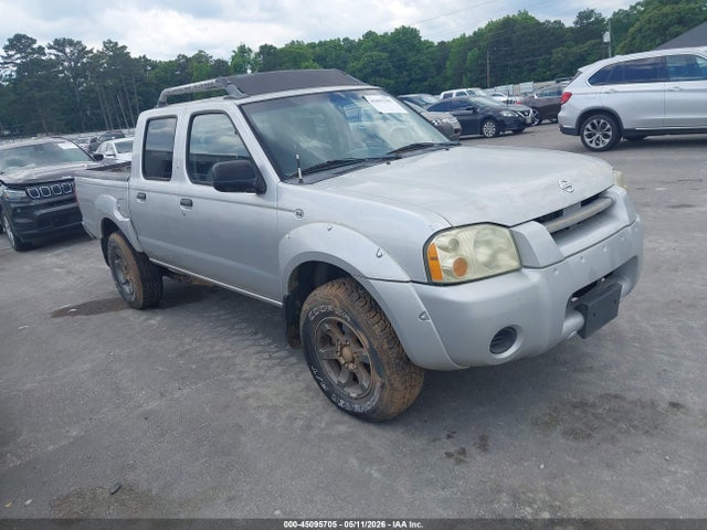 Salvage Nissan Frontier Image