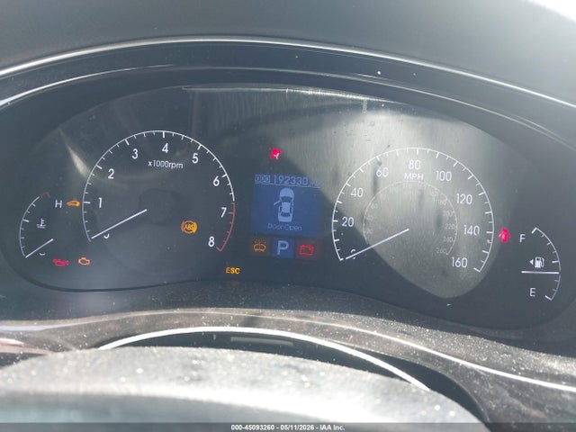 Hyundai Genesis 3.8