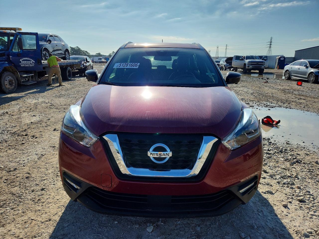 Nissan Kicks Sr