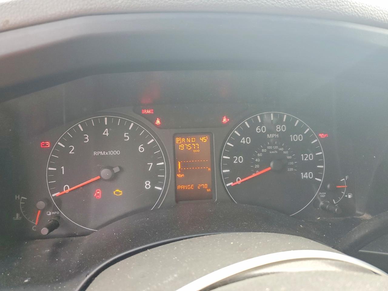 Nissan Nv