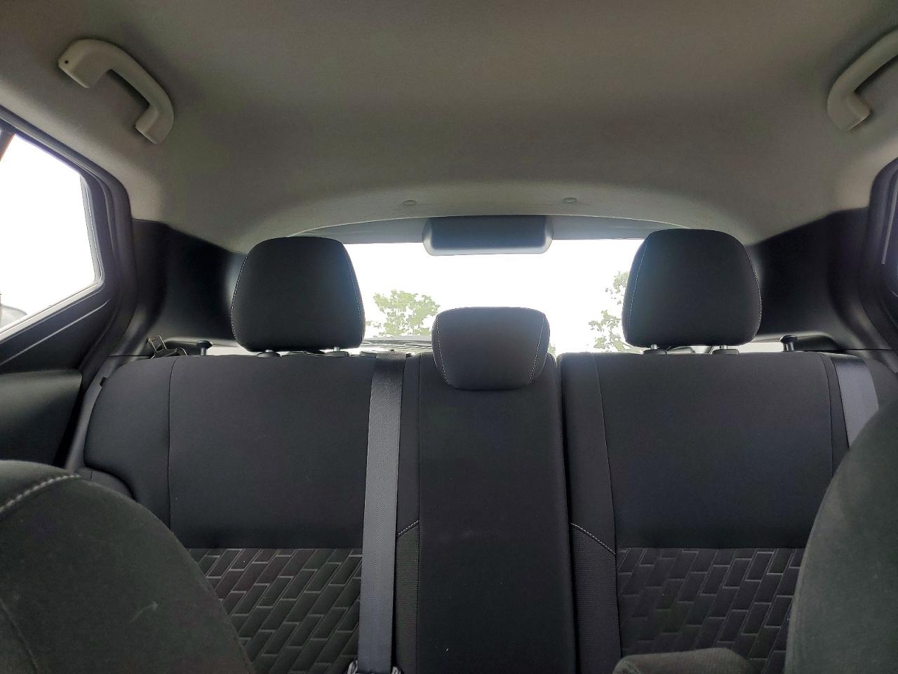 Nissan Kicks S