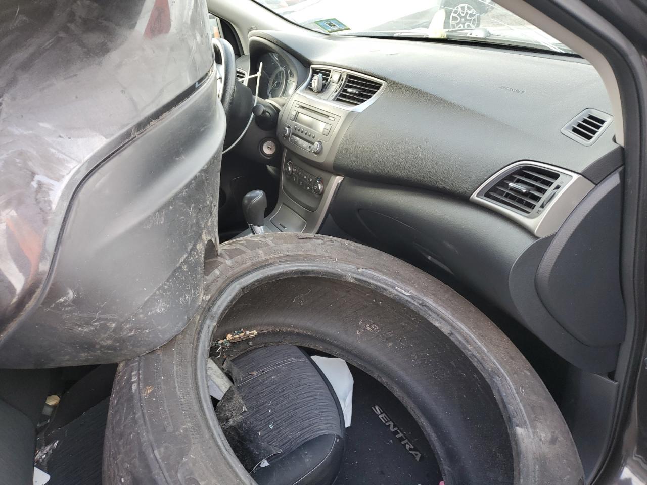 Nissan Sentra S