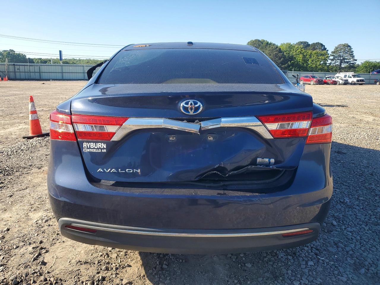 Toyota Avalon Xle Premium