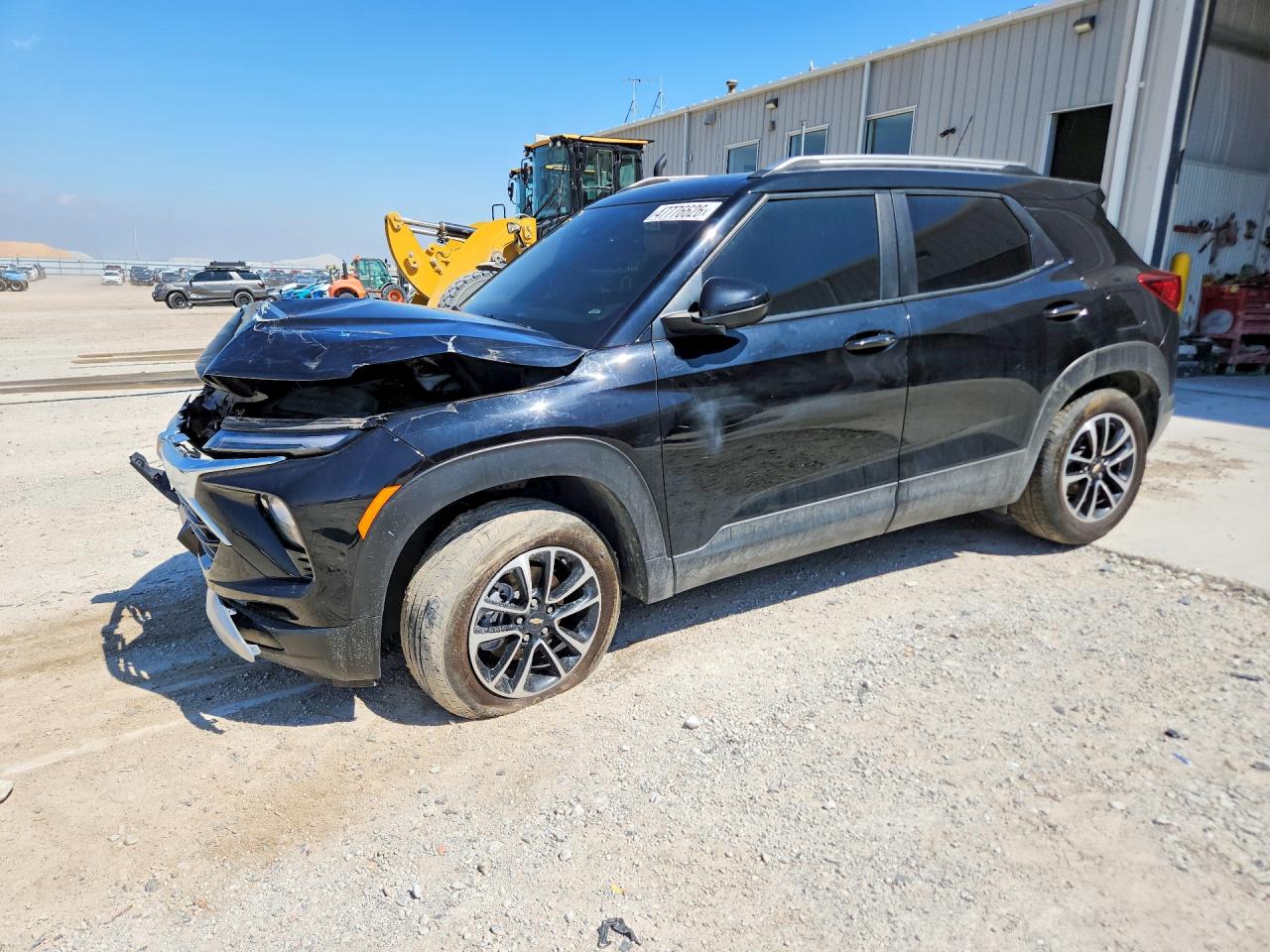 Salvage Chevrolet Trailblazer Image