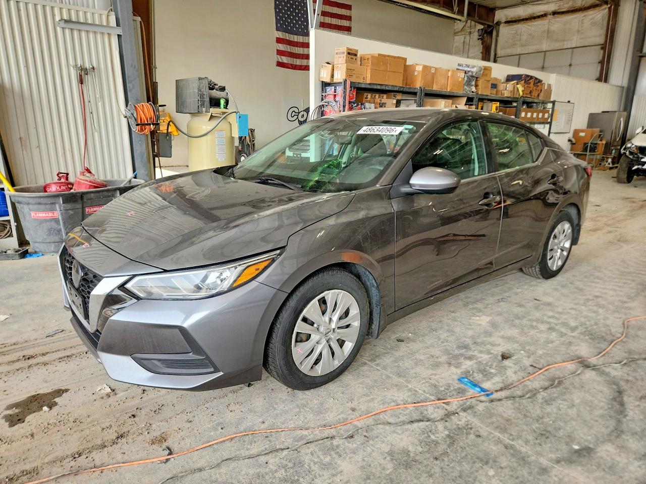 Salvage Nissan Sentra Image