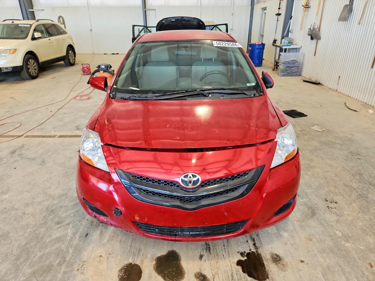 Toyota Yaris Base