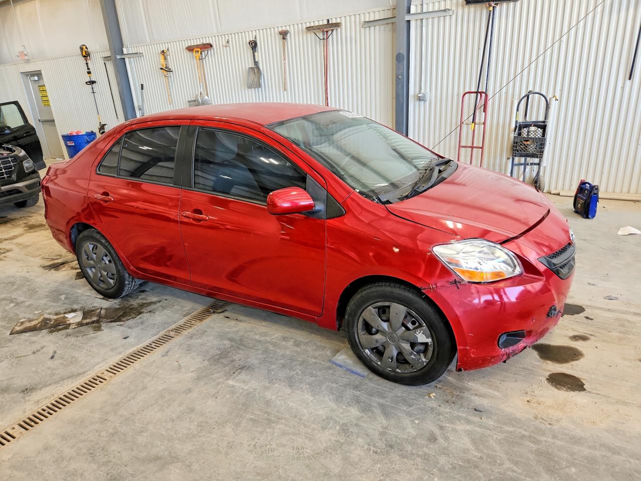 Toyota Yaris Base