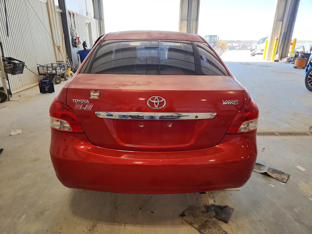 Toyota Yaris Base