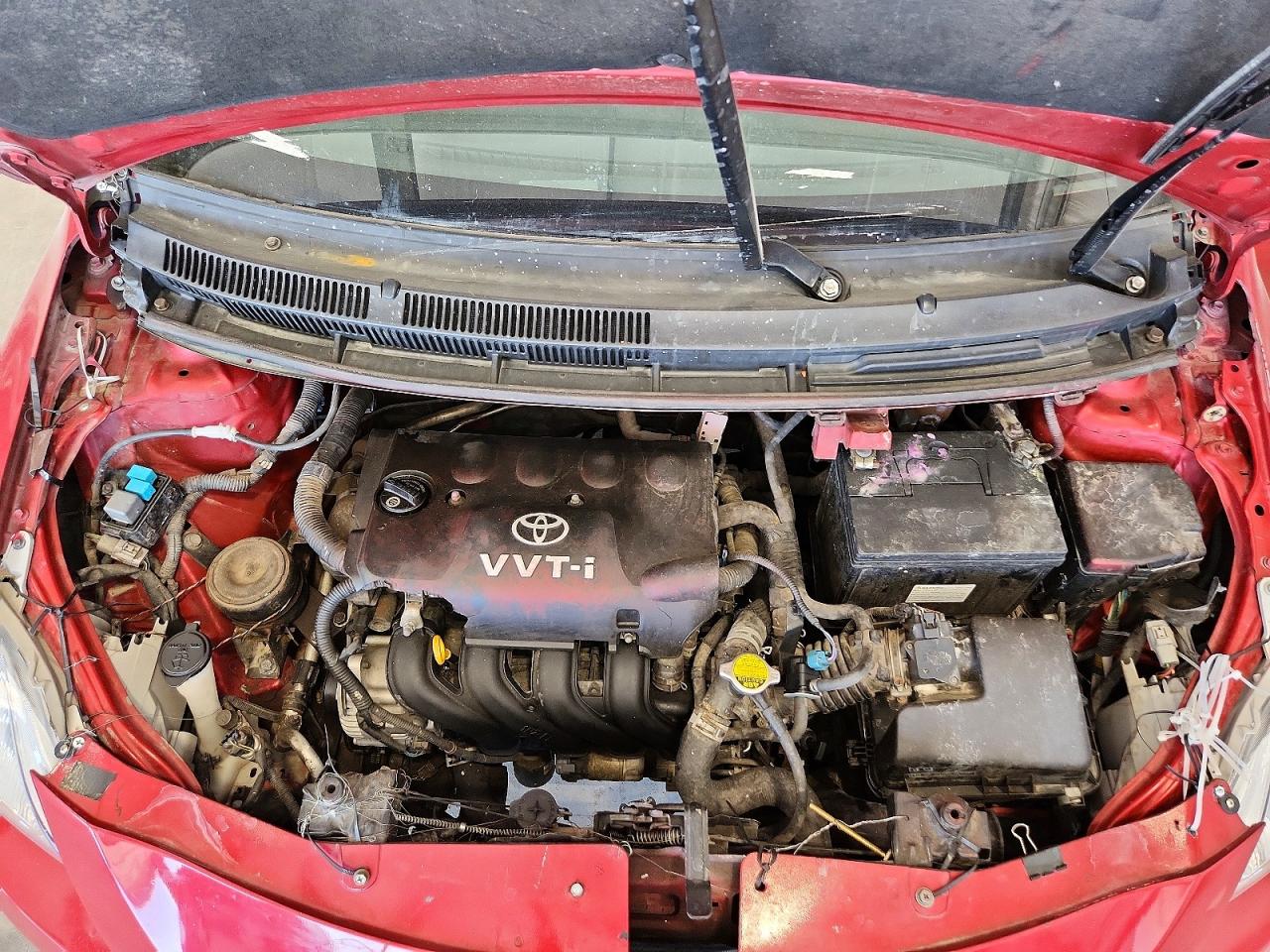 Toyota Yaris Base