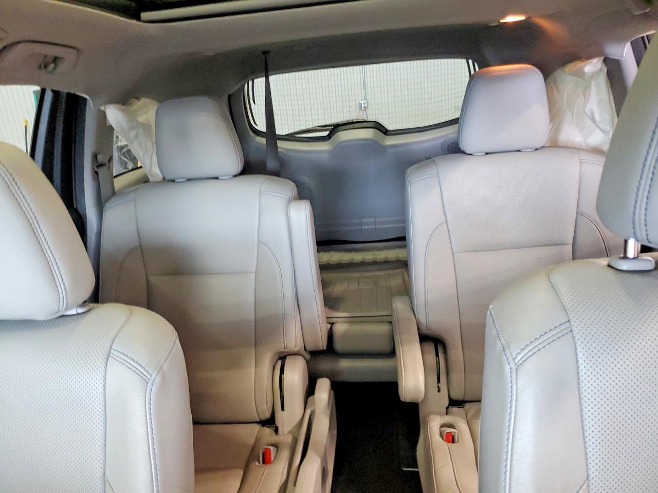 Toyota Highlander Limited Platinum