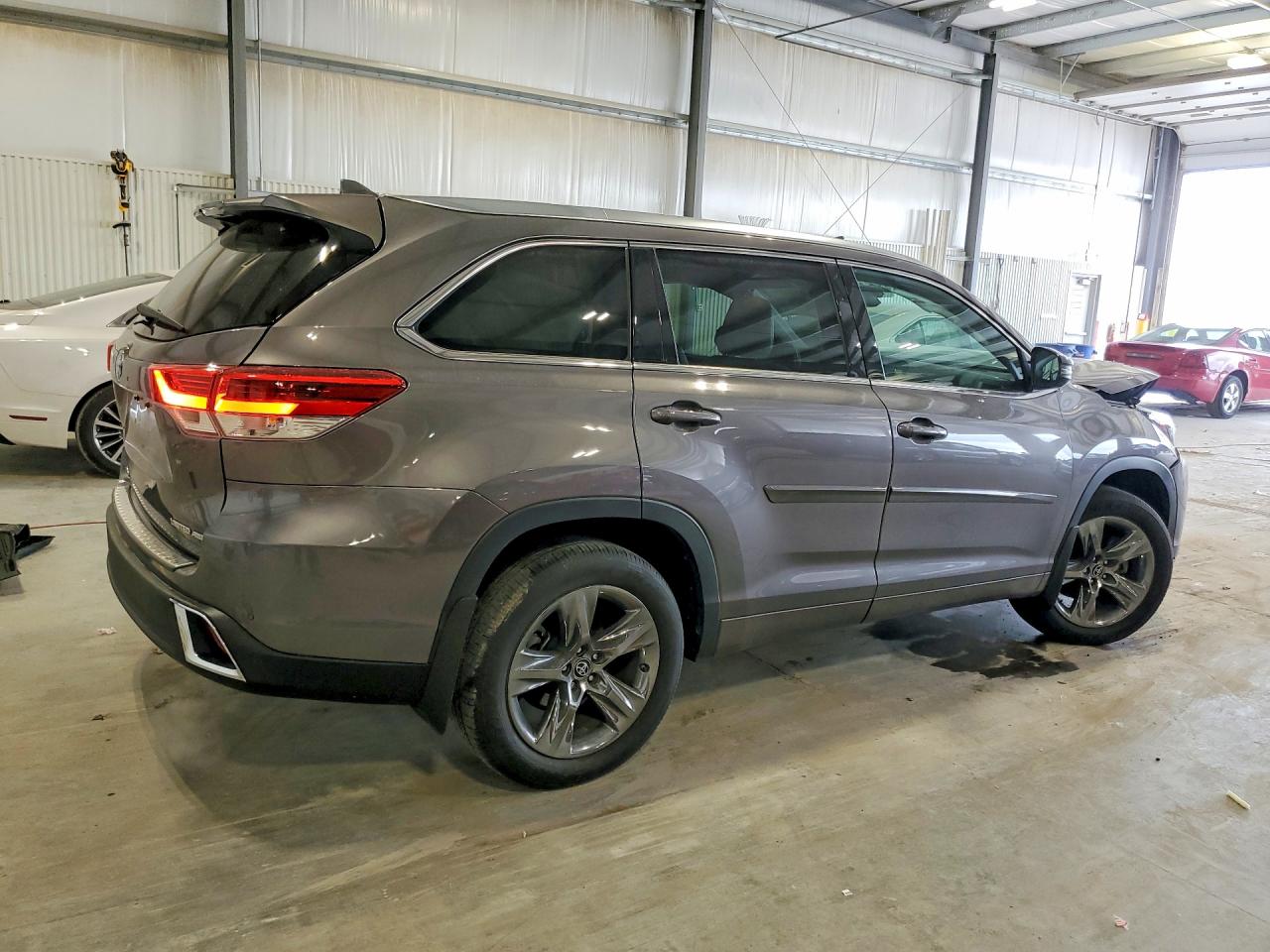 Toyota Highlander Limited Platinum
