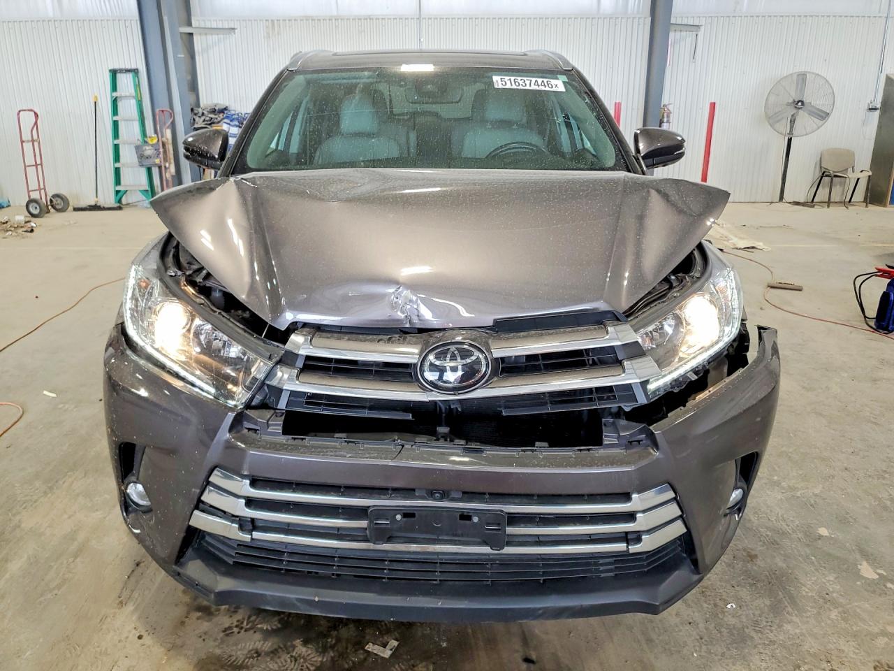 Toyota Highlander Limited Platinum