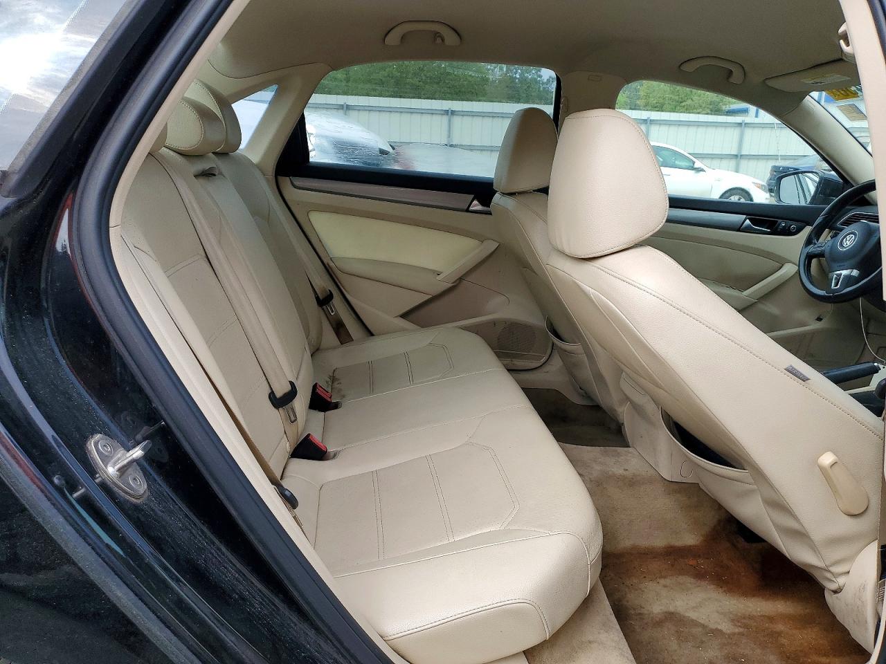Volkswagen Passat S