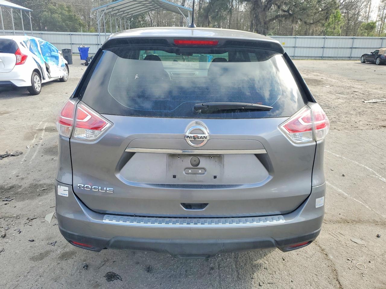 Nissan Rogue S