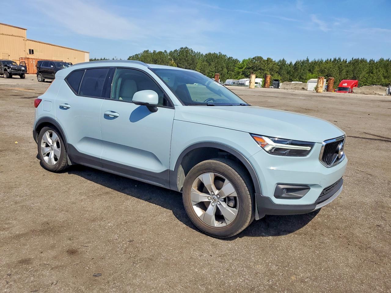 Volvo Xc40 T5 Mo T5 Momentum