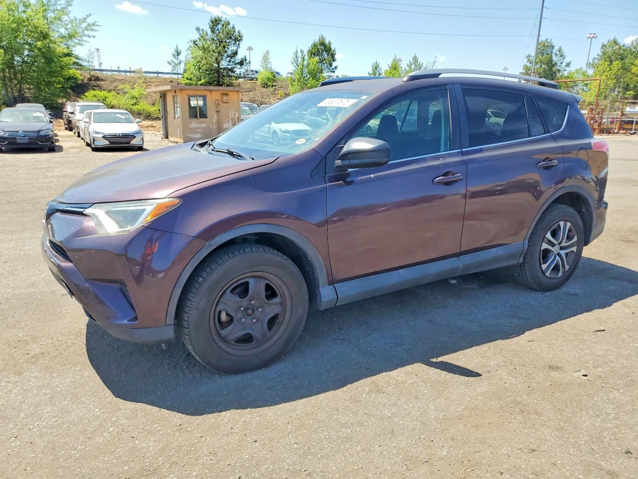Salvage Toyota RAV4 Image