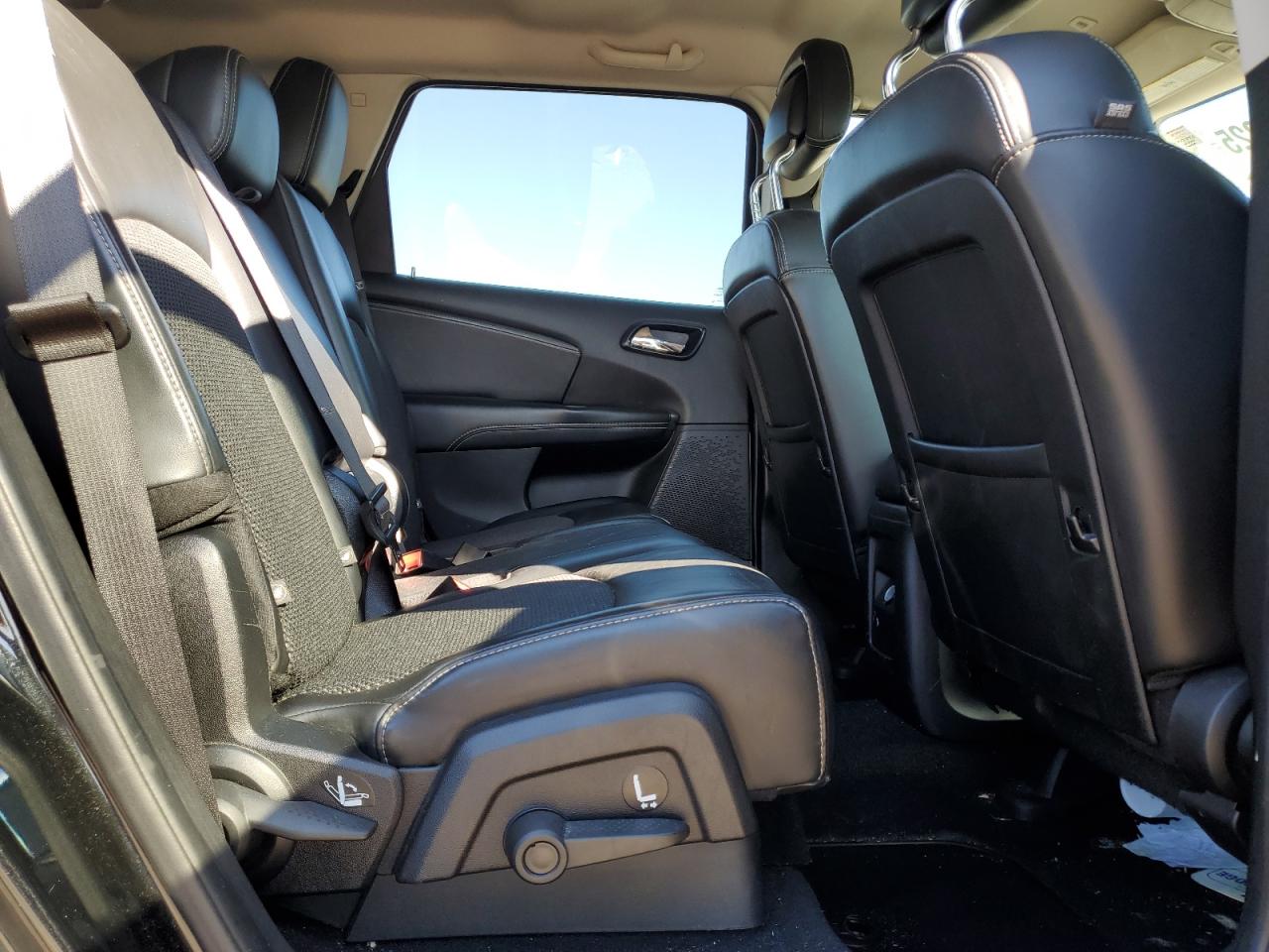 Dodge Journey Crossroad