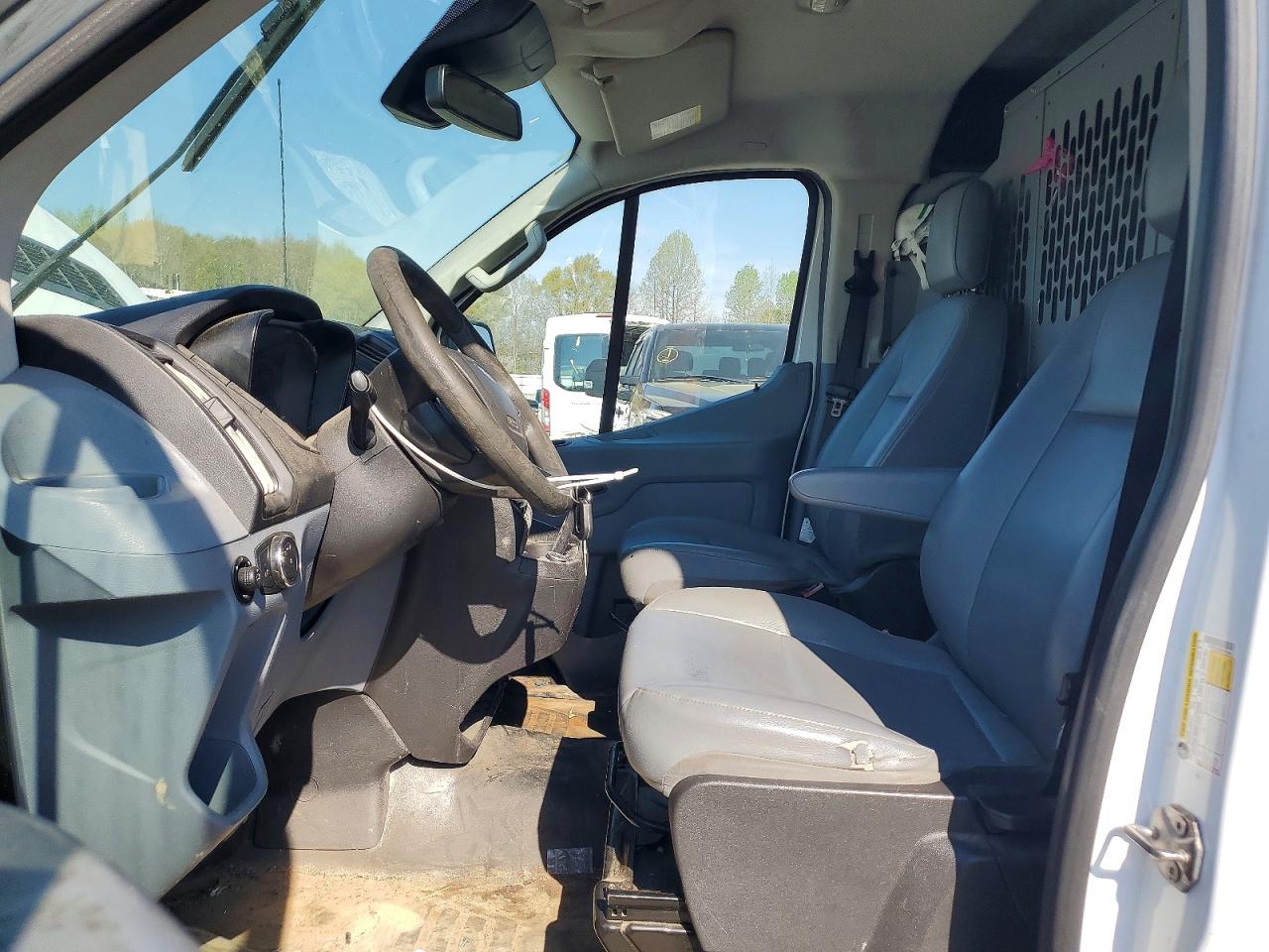 Ford Transit T-250