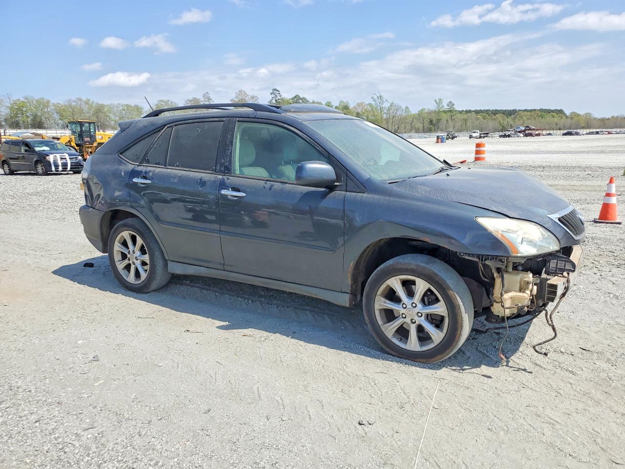 Lexus RX Base